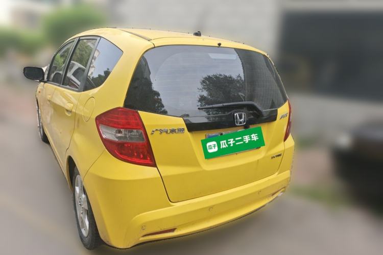 Used Honda Fit 2011 1.3L automatic comfort version Rear Left 45 Deg