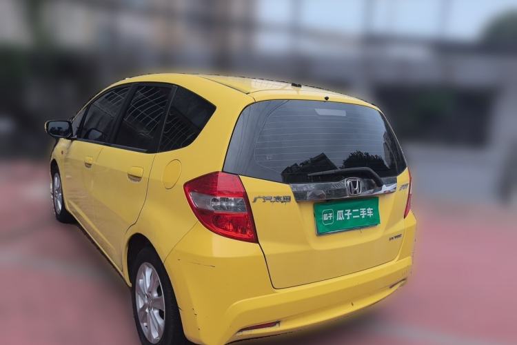 Used Honda Fit 2011 1.5L Automatic Luxury Edition Rear Left 45 Deg
