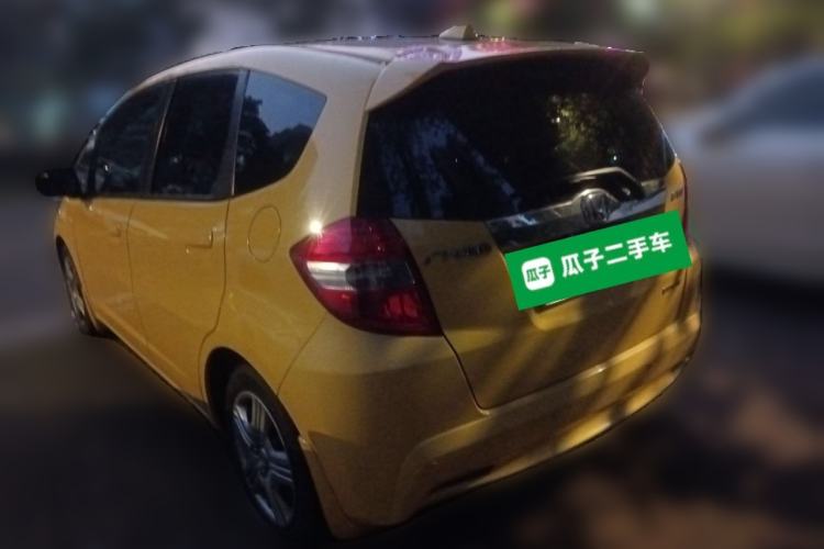 Used Honda Fit 2011 1.3L automatic comfort version Rear Left 45 Deg