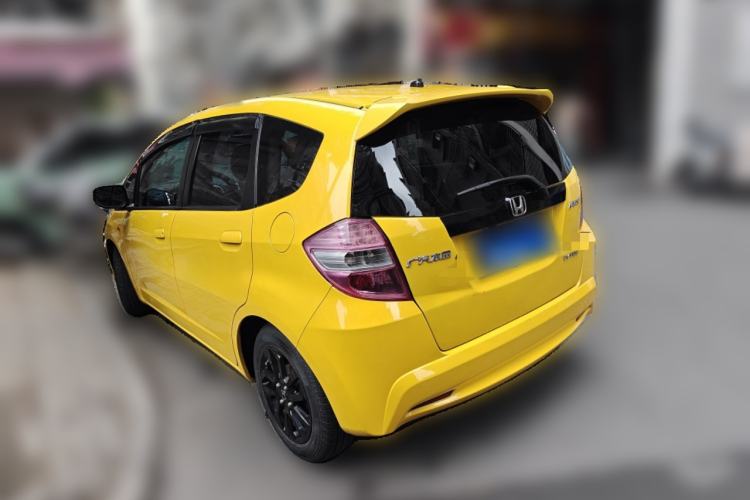 Used Honda Fit 2011 1.3L automatic comfort version Rear Left 45 Deg