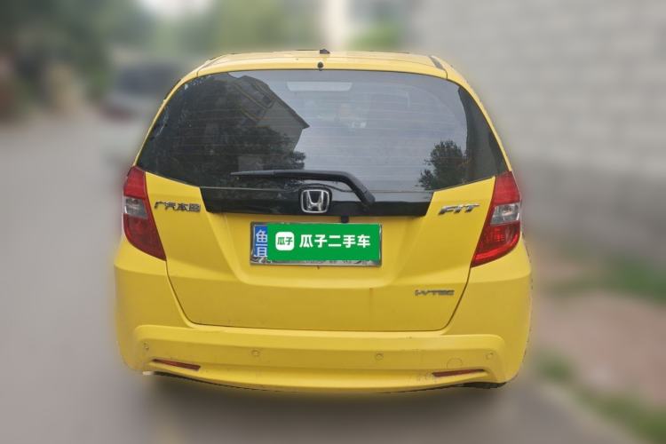 Used Honda Fit 2011 1.3L automatic comfort version Rear