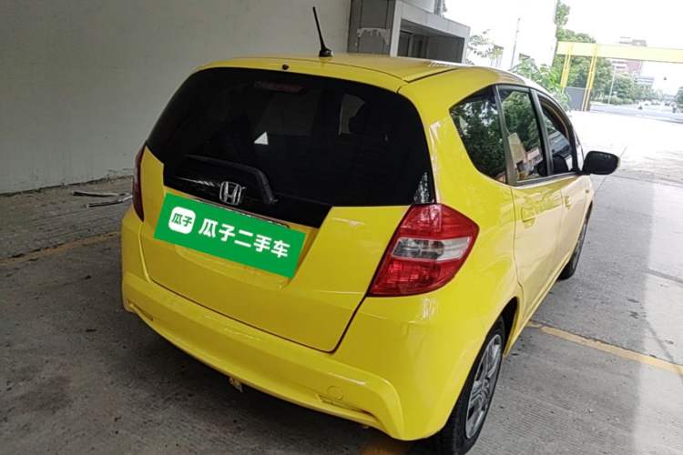 Used Honda Fit 2011 1.3L manual Comfort version Rear Right 45 Deg