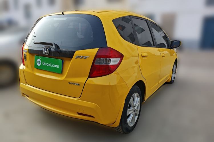 Used Honda Fit 2011 1.3L manual Comfort version Rear Right 45 Deg