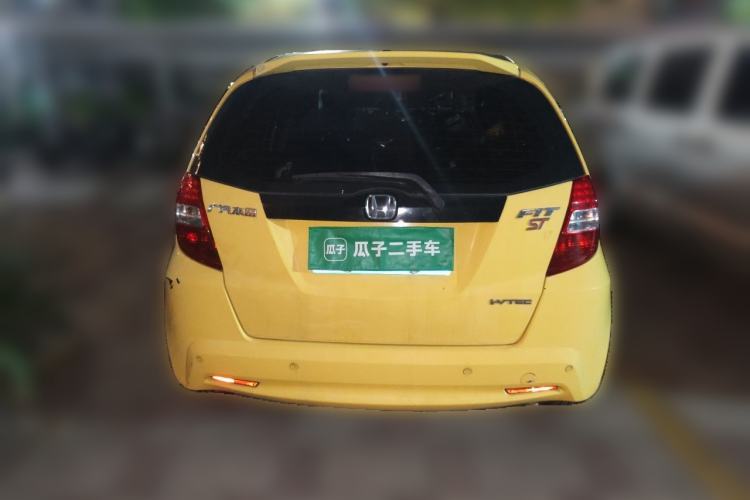 Used Honda Fit 2011 1.3L automatic comfort version Rear