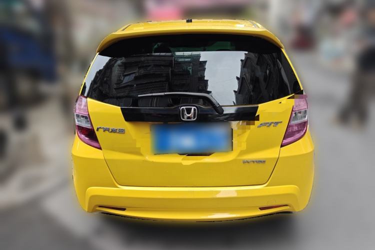 Used Honda Fit 2011 1.3L automatic comfort version Rear