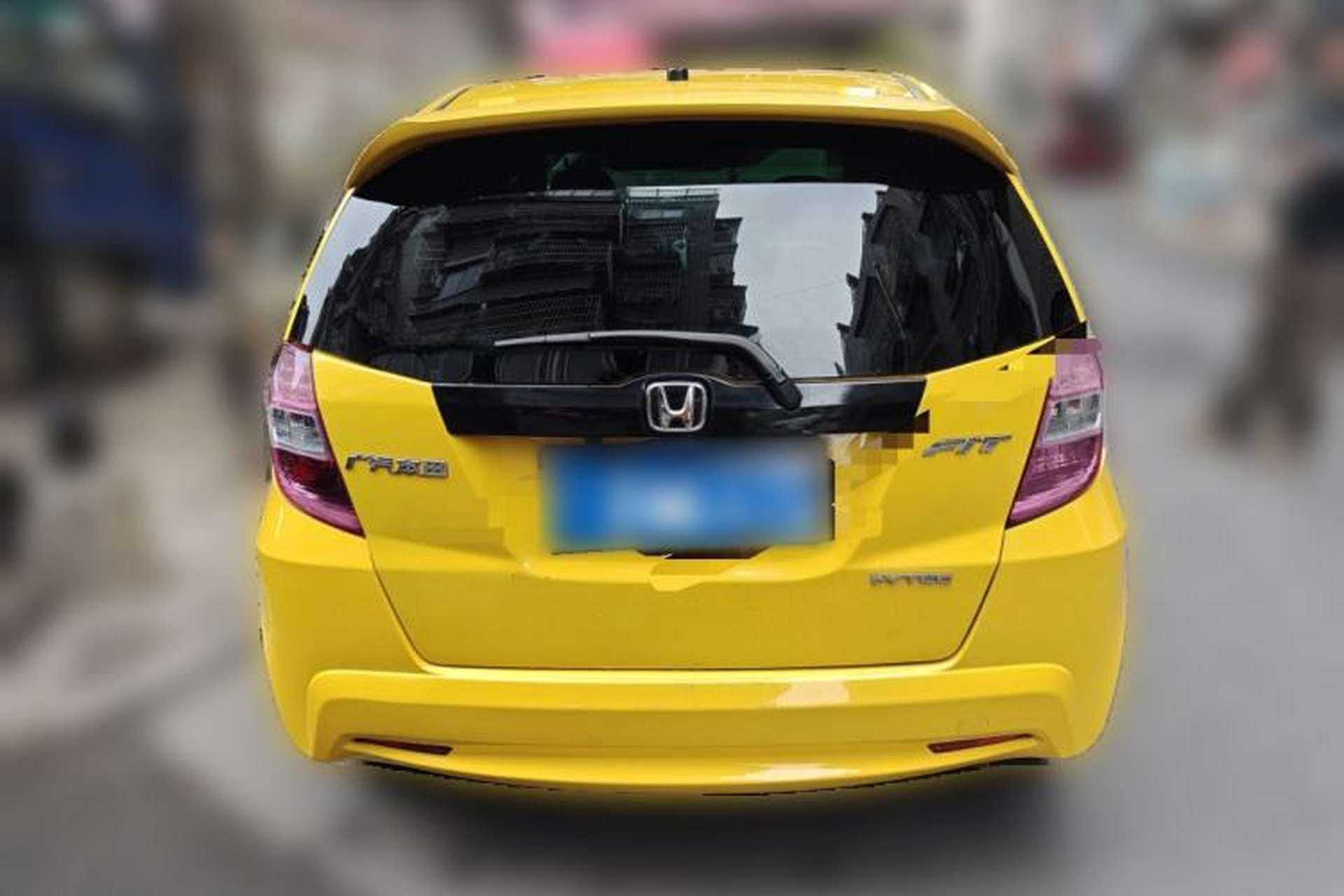 Used Honda Fit 2011 1.3L automatic comfort version Rear