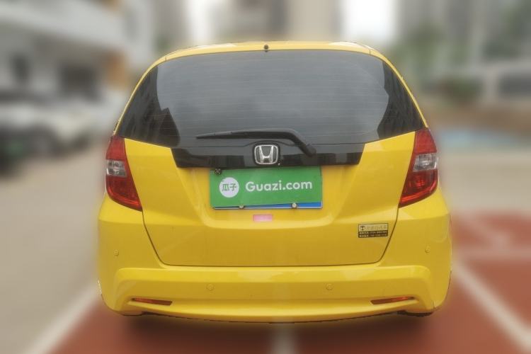 Used Honda Fit 2011 1.3L automatic comfort version Rear