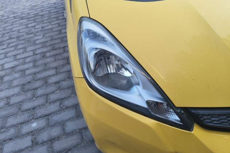 Used Honda Fit 2011 1.3L automatic comfort version Right Front Headlight