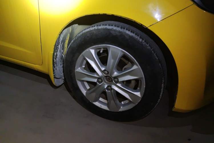 Used Honda Fit 2011 1.3L manual Comfort version Right Front Wheel Hub