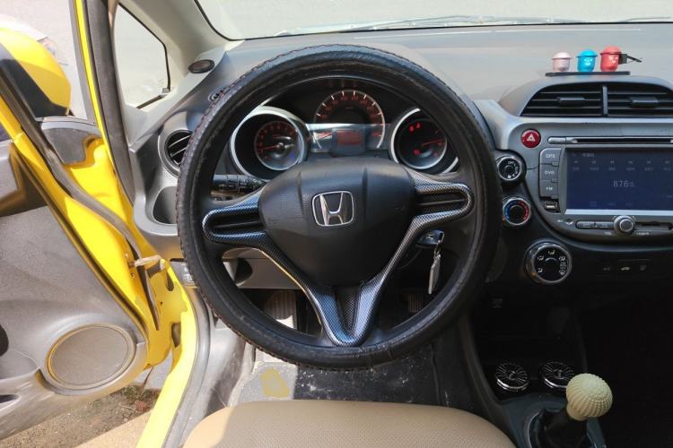 Used Honda Fit 2011 1.3L manual Comfort version Steering Wheel