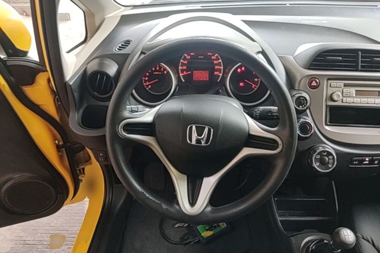 Used Honda Fit 2011 1.3L manual Comfort version Steering Wheel