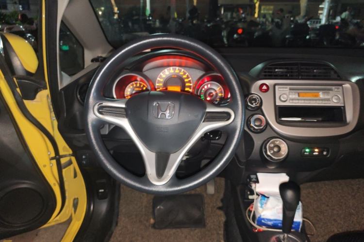Used Honda Fit 2011 1.3L automatic comfort version Steering Wheel