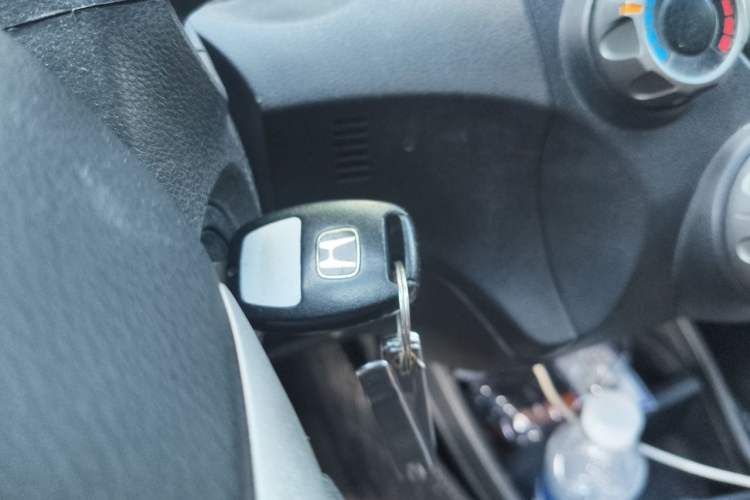 Used Honda Fit 2011 1.3L automatic comfort version Vehicle Key