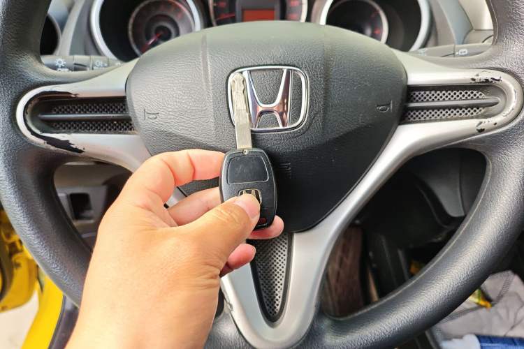 Used Honda Fit 2011 1.3L manual Comfort version Vehicle Key