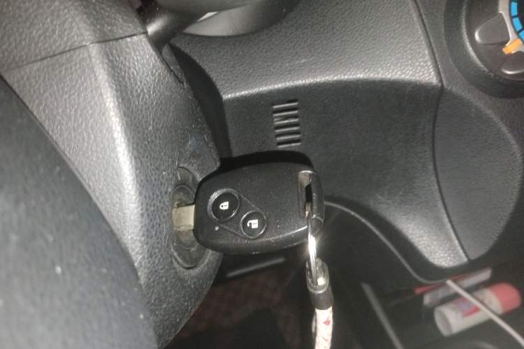 Used Honda Fit 2011 1.3L automatic comfort version Vehicle Key