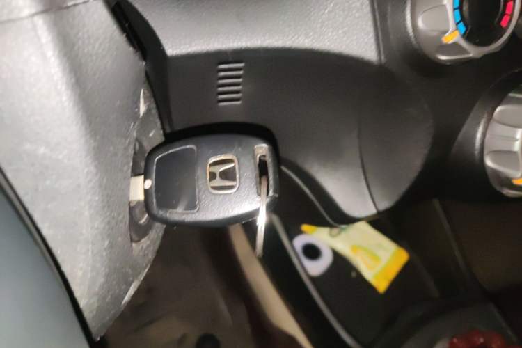 Used Honda Fit 2011 1.3L manual Comfort version Vehicle Key