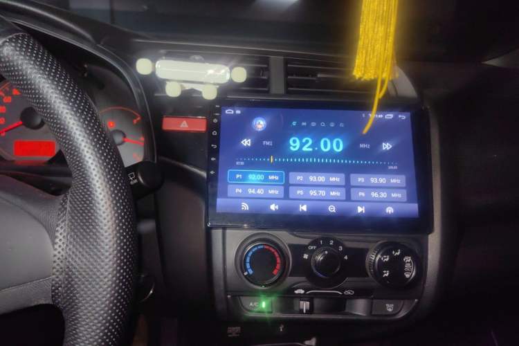 Used Honda Fit 2014 1.5L LX CVT Comfort Model Audio And AC Panel