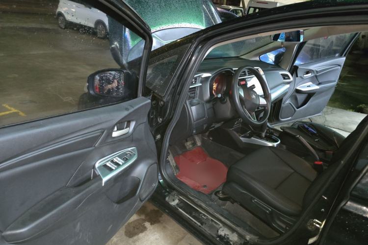 Used Honda Fit 2014 1.5L SE CVT Fashion Model Driver Seat