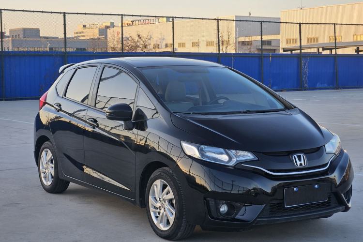 Used Honda Fit 2014 1.5L EXLI CVT Leading Model Exterior 2