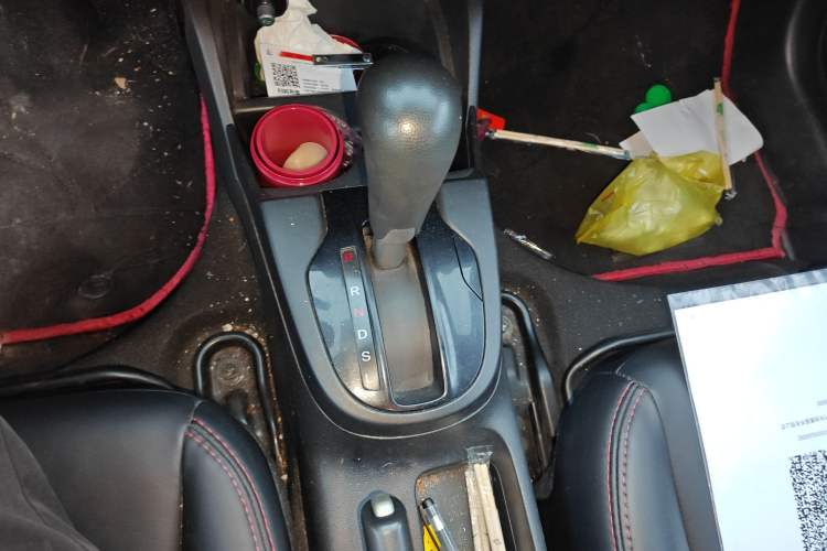 Used Honda Fit 2014 1.5L LX CVT Comfort Model Gear Lever