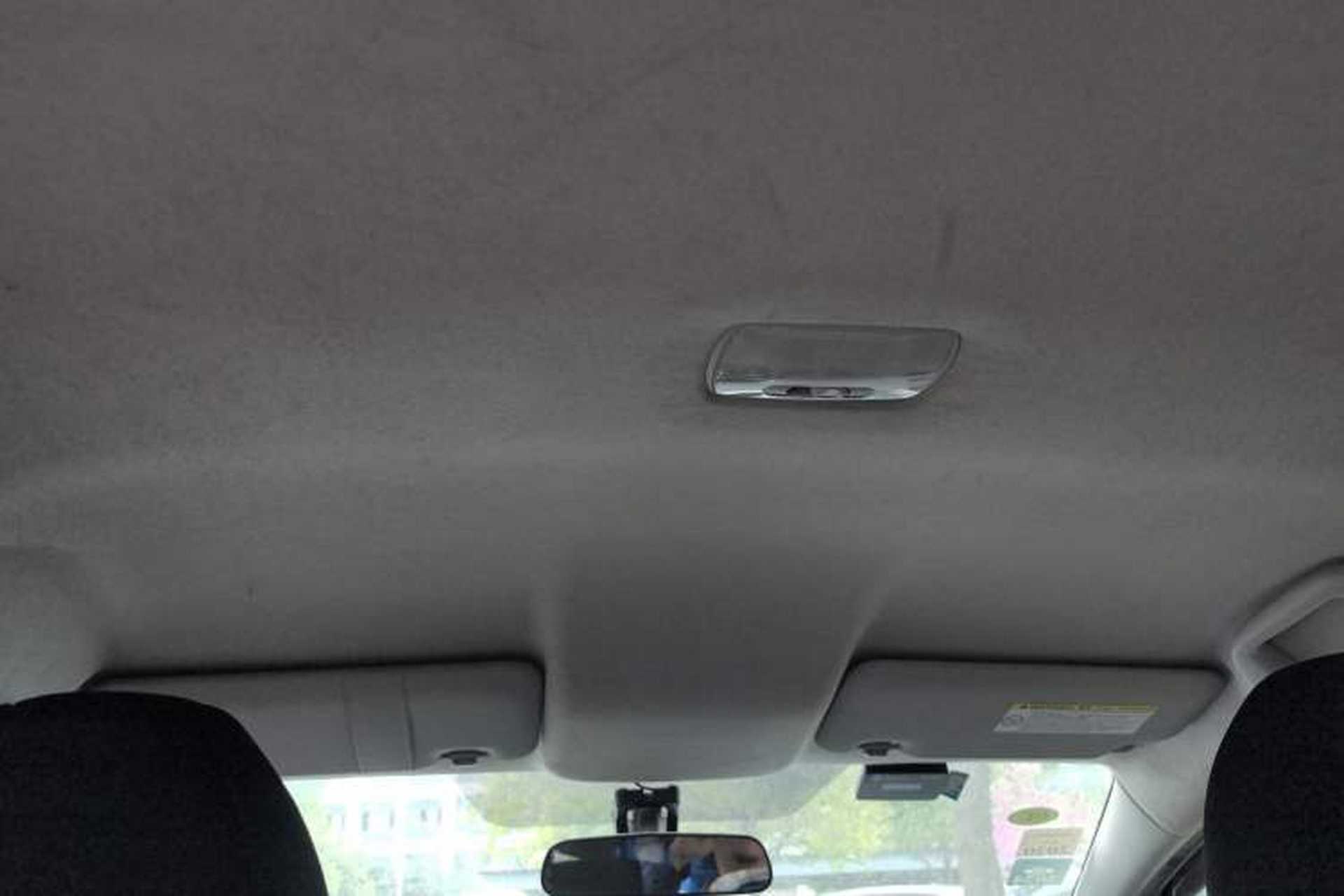 Used Honda Fit 2014 1.5L LX Manual Comfort Model Headliner