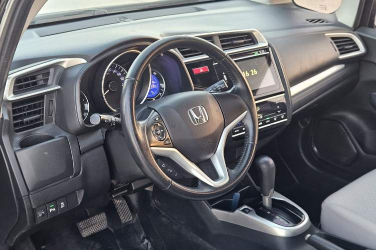 Used Honda Fit 2014 1.5L EXLI CVT Leading Model Interior 1