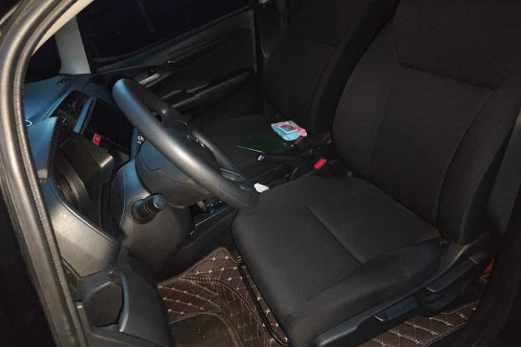 Used Honda Fit 2014 1.5L LX CVT Comfort Model Left Front Seat