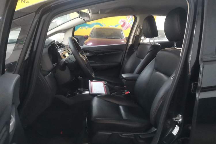 Used Honda Fit 2014 1.5L LX CVT Comfort Model Left Front Seat