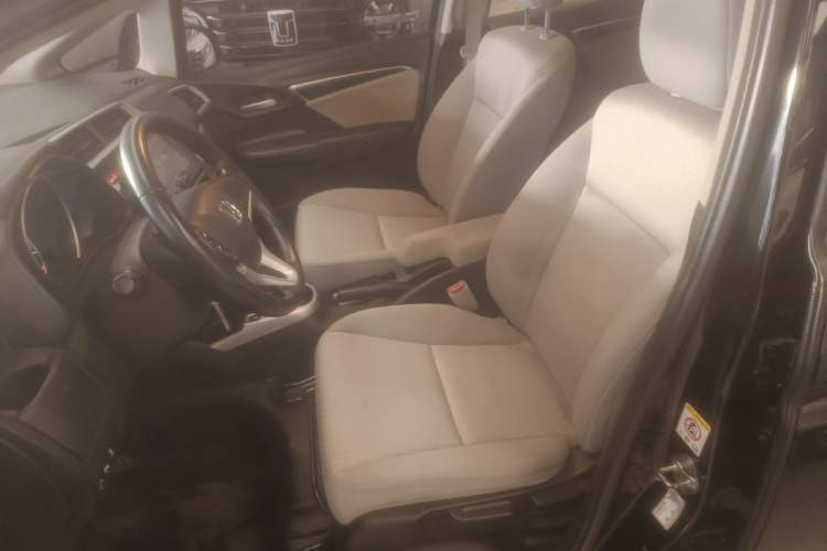 Used Honda Fit 2014 1.5L EXLI CVT Leading Model Left Front Seat