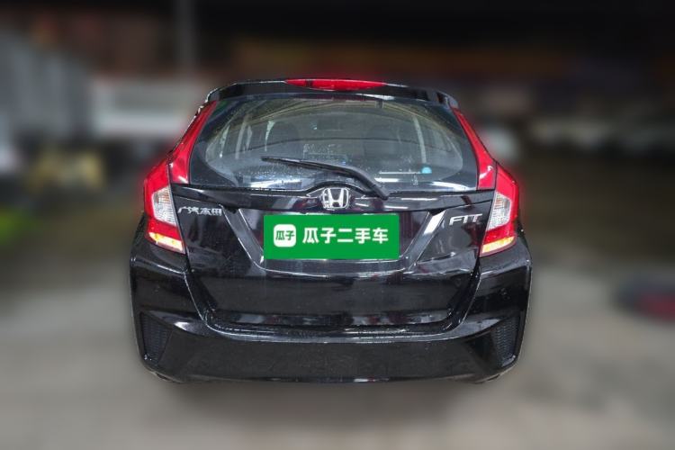 Used Honda Fit 2014 1.5L SE CVT Fashion Model Rear