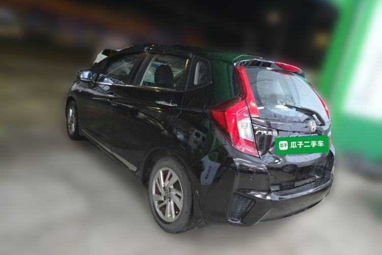 Used Honda Fit 2014 1.5L SE CVT Fashion Model Rear Left 45 Deg
