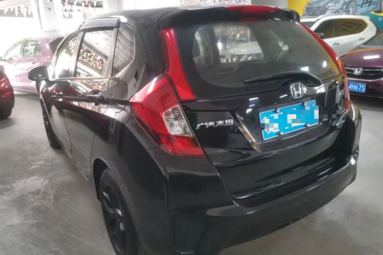 Used Honda Fit 2014 1.5L LX CVT Comfort Model Rear Left 45 Deg
