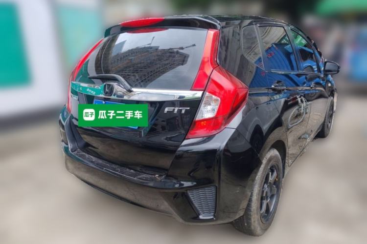 Used Honda Fit 2014 1.5L LX CVT Comfort Model Rear Right 45 Deg
