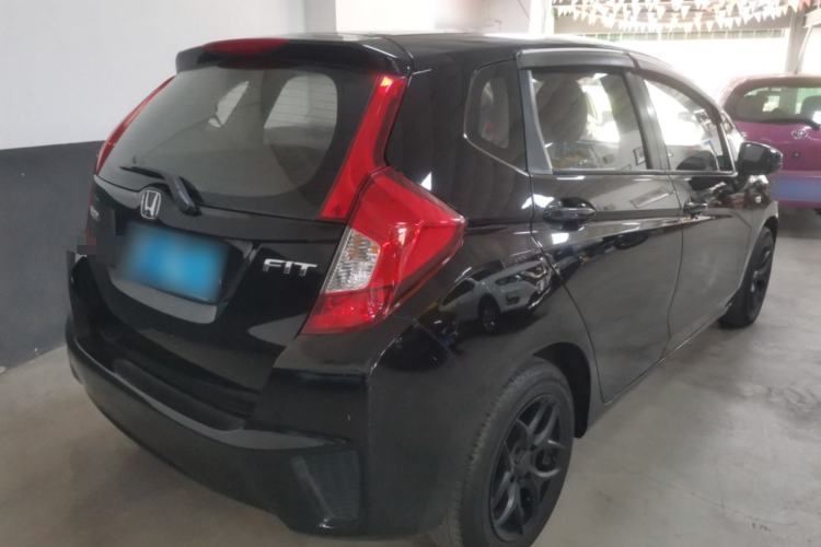 Used Honda Fit 2014 1.5L LX CVT Comfort Model Rear Right 45 Deg