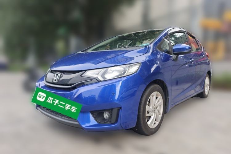 Used Honda Fit 2014 1.5L SE CVT Fashion Model Guazi used car, China used car export, Used car for sale, Used cars, Cheapest cars for sale