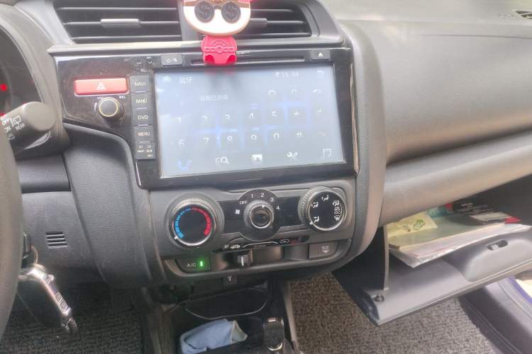 Used Honda Fit 2014 1.5L LX Manual Comfort Model Audio And AC Panel