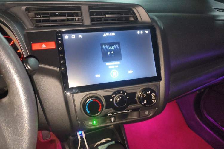 Used Honda Fit 2014 1.5L LX CVT Comfort Model Audio And AC Panel