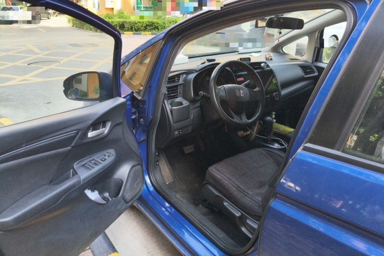 Used Honda Fit 2014 1.5L LX CVT Comfort Model Driver Seat