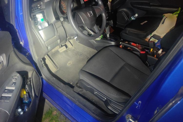 Used Honda Fit 2014 1.5L LX CVT Comfort Model Driver Seat
