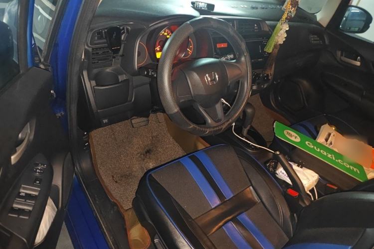 Used Honda Fit 2014 1.5L LX CVT Comfort Model Driver Seat