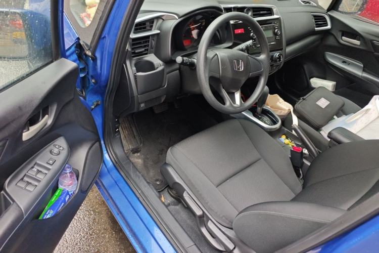 Used Honda Fit 2014 1.5L LX CVT Comfort Model Driver Seat