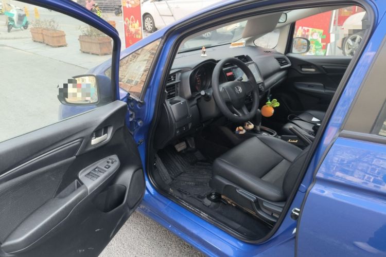 Used Honda Fit 2014 1.5L LX CVT Comfort Model Driver Seat