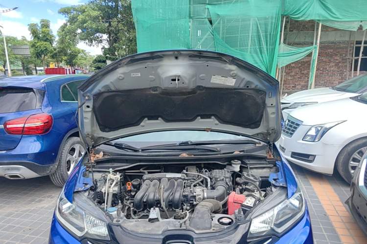 Used Honda Fit 2014 1.5L EXLI CVT Leading Model Engine Bay