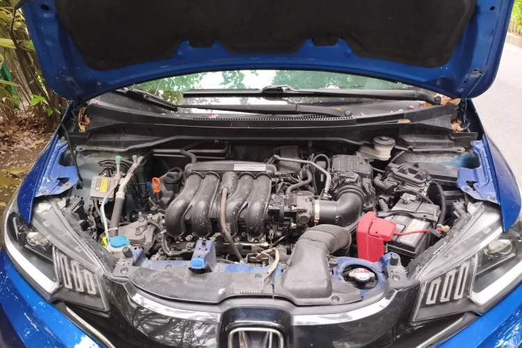 Used Honda Fit 2014 1.5L EX CVT Elite Model Engine Bay