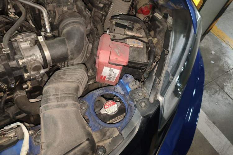 Used Honda Fit 2014 1.5L LX CVT Comfort Model Engine Bay Left