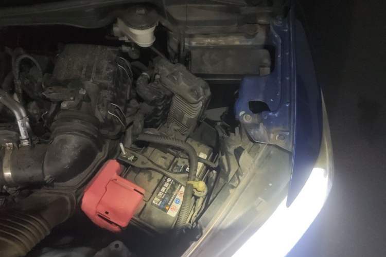 Used Honda Fit 2014 1.5L LX Manual Comfort Model Engine Bay Left