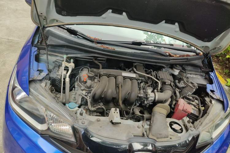 Used Honda Fit 2014 1.5L LX CVT Comfort Model Engine Bay Right