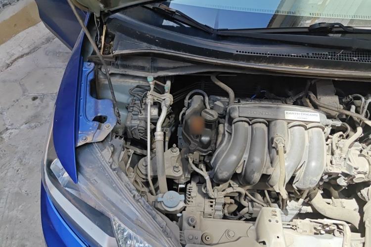Used Honda Fit 2014 1.5L LX CVT Comfort Model Engine Bay Right