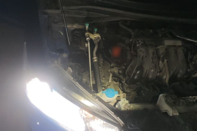 Used Honda Fit 2014 1.5L LX Manual Comfort Model Engine Bay Right