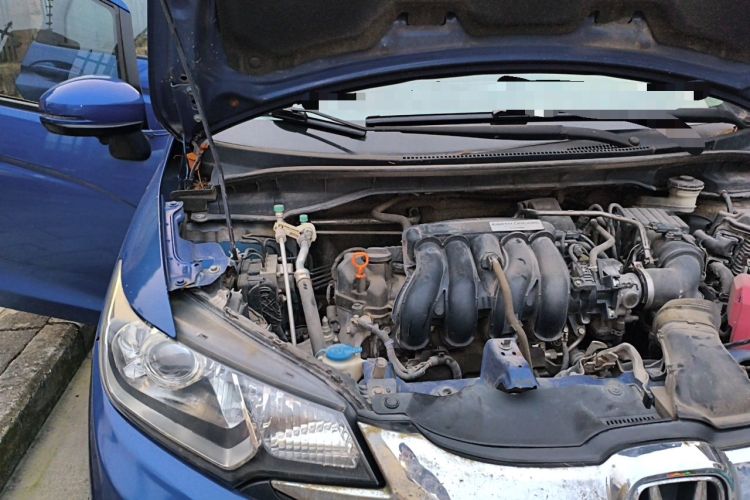 Used Honda Fit 2014 1.5L SE CVT Fashion Model Engine Bay Right